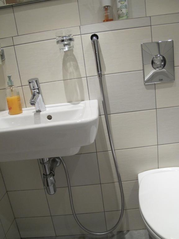 Nida Lotmiskio Apartamentas Eksteriør bilde